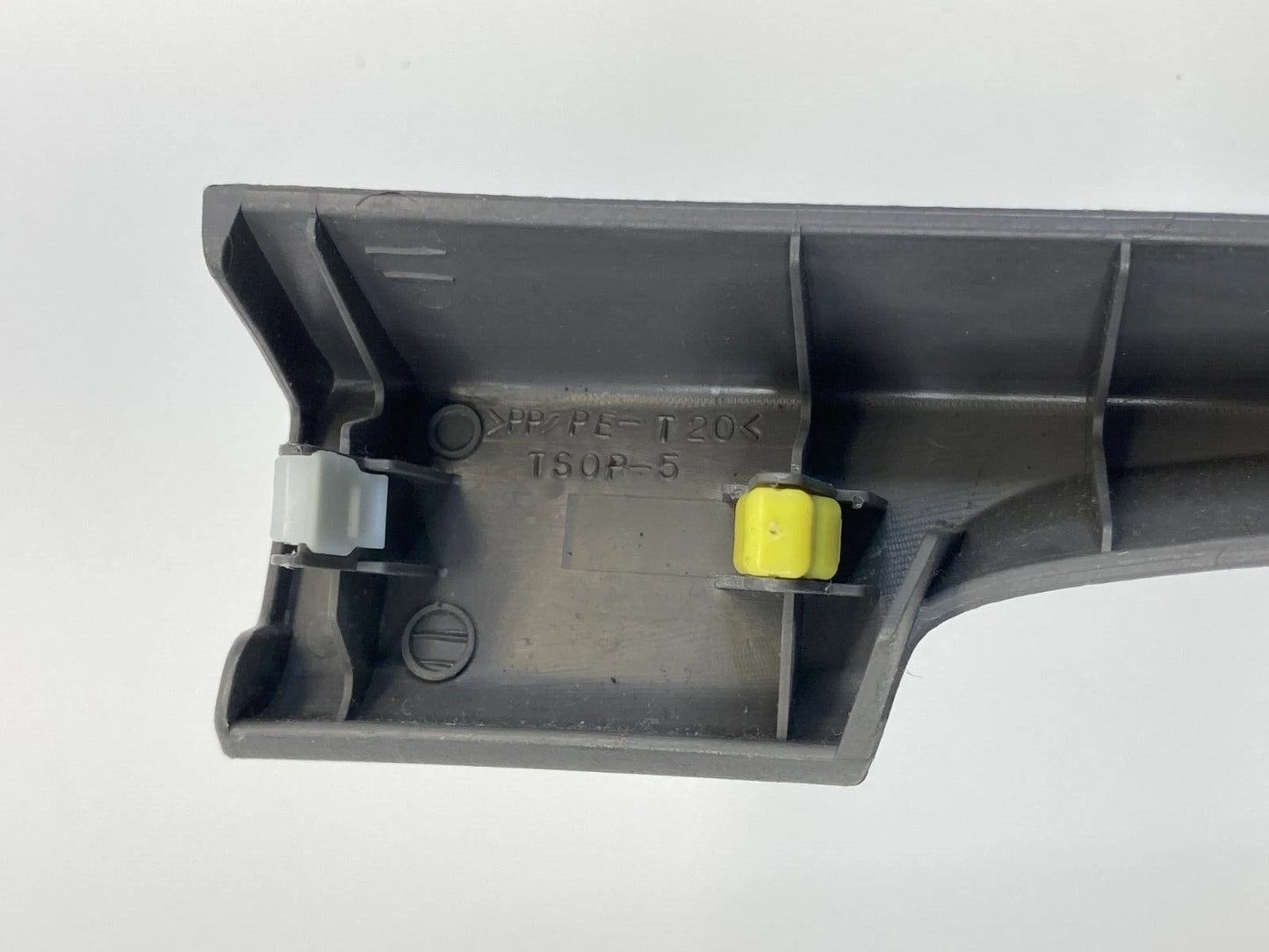 02-06 TOYOTA CAMRY DASH INSTRUMENT PANEL LOWER FINISH MOLDING TRIM 55411-AA040