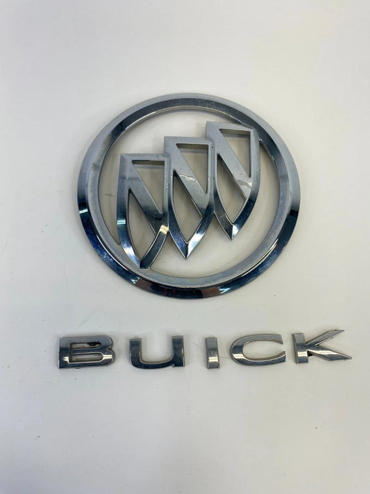 2008-2017 BUICK ENCLAVE REAR LID TRUNK HATCH LOGO BADGE EMBLEM OEM