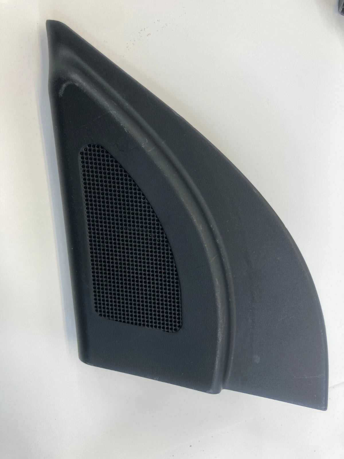 2012-2017 HYUNDAI ACCENT FRONT LEFT DOOR CORNER COVER W/ TWEETER 87651-1R020