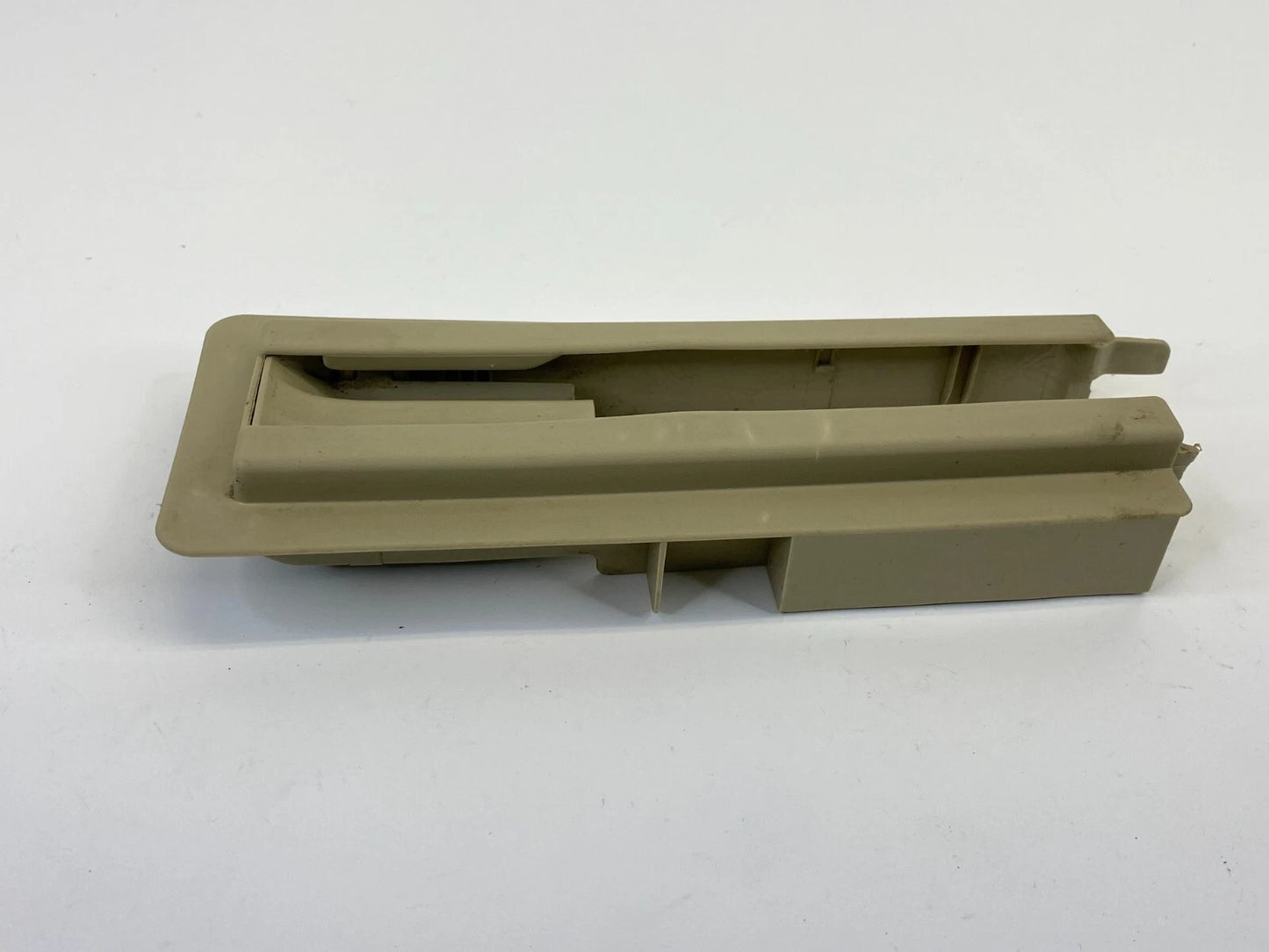 03-07 INFINITI G35 COUPE FRONT LEFT SEAT OUTER SEAT TRACK TRIM COVER CAP OEM