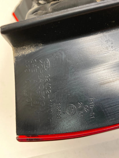 2012-2017 KIA RIO SEDAN REAR RIGHT PASSENGER OUTER TAILLIGHT LAMP 92402-1W0 OEM