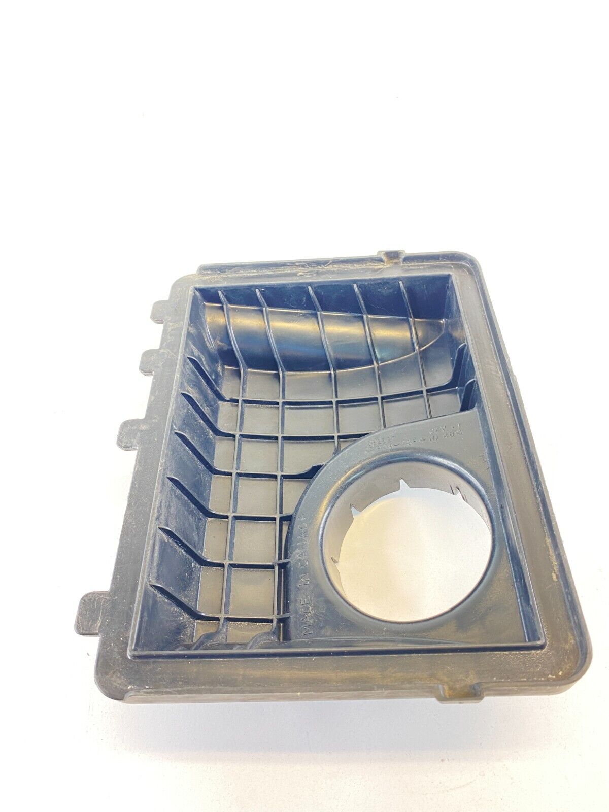 2000-2005 Chevrolet Monte Carlo Impala Air Intake Cleaner Filter Box Cover Top