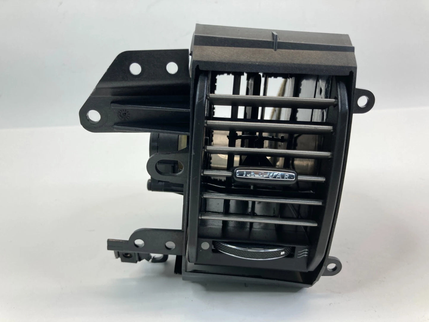 2009-2011 JAGUAR XF DASH CENTER LEFT A/C AIR VENT GRILLE LH 8X23-19K617-AH