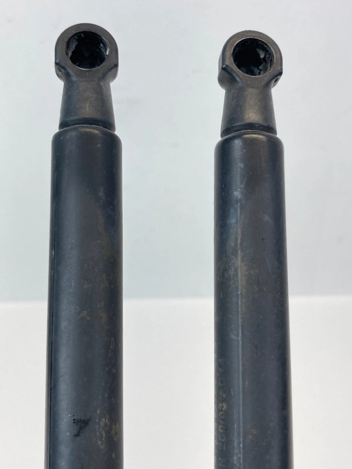 09-15 JAGUAR XF SEDAN REAR TRUNK LID STRUT SUPPORT CYLINDER SET 8X23-406A42-AC