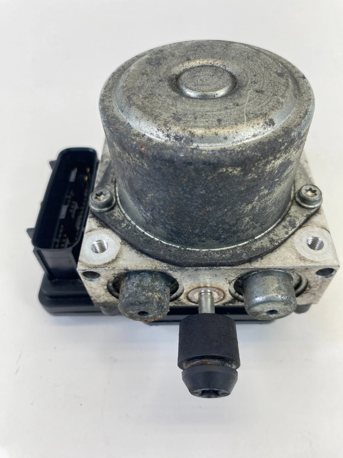 14 15 Nissan Rogue Select 2.5L L4 CVT AT ABS Anti Lock Brake Pump 47660-JM14A