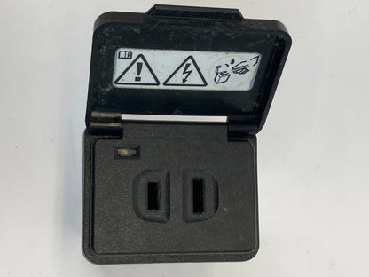 2007-2012 DODGE CALIBER REAR POWER INVERTER 150W OUTLET CONNECTOR ASSY OEM