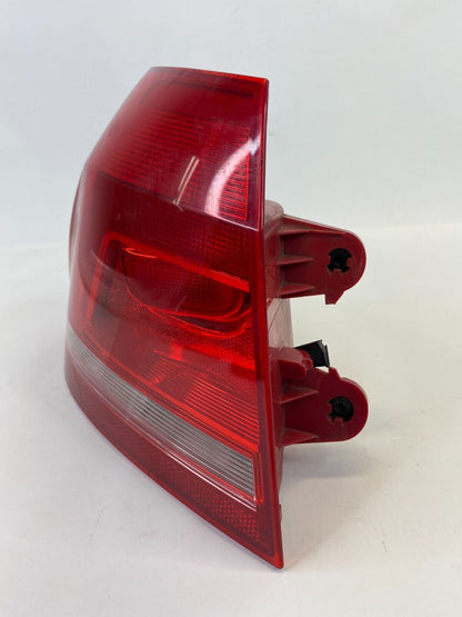 12-15 VW Passat Sedan Left Driver Tail Light Taillight Lamp Outer 561-945-095-C