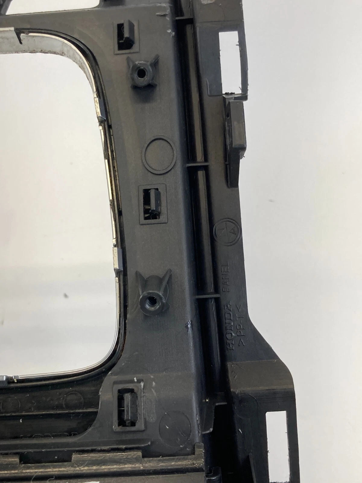 2004-2008 ACURA TL CENTER CONSOLE SHIFTER TRIM BEZEL COMPARTMENT 77290-SEP-A010