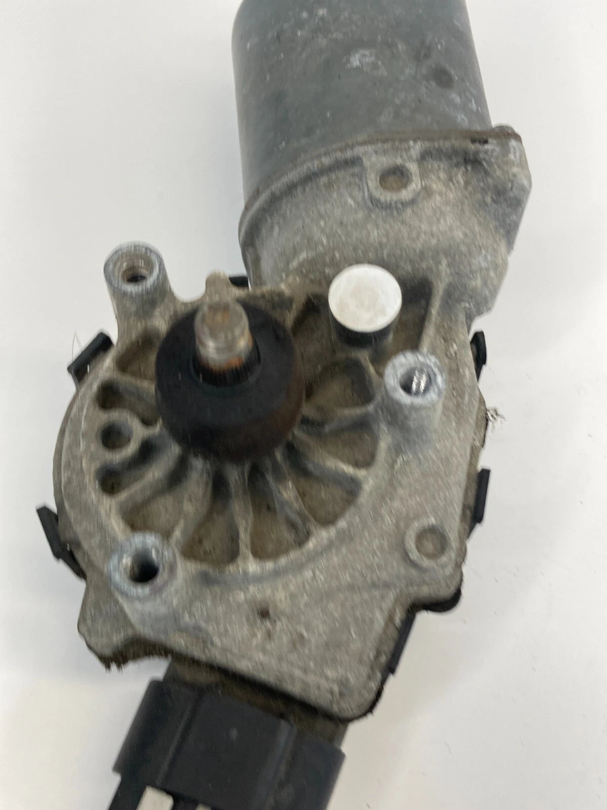 2006-2012 CHEVROLET IMPALA FRONT WINDSHIELD WIPER MOTOR ASSEMBLY OEM 25790964