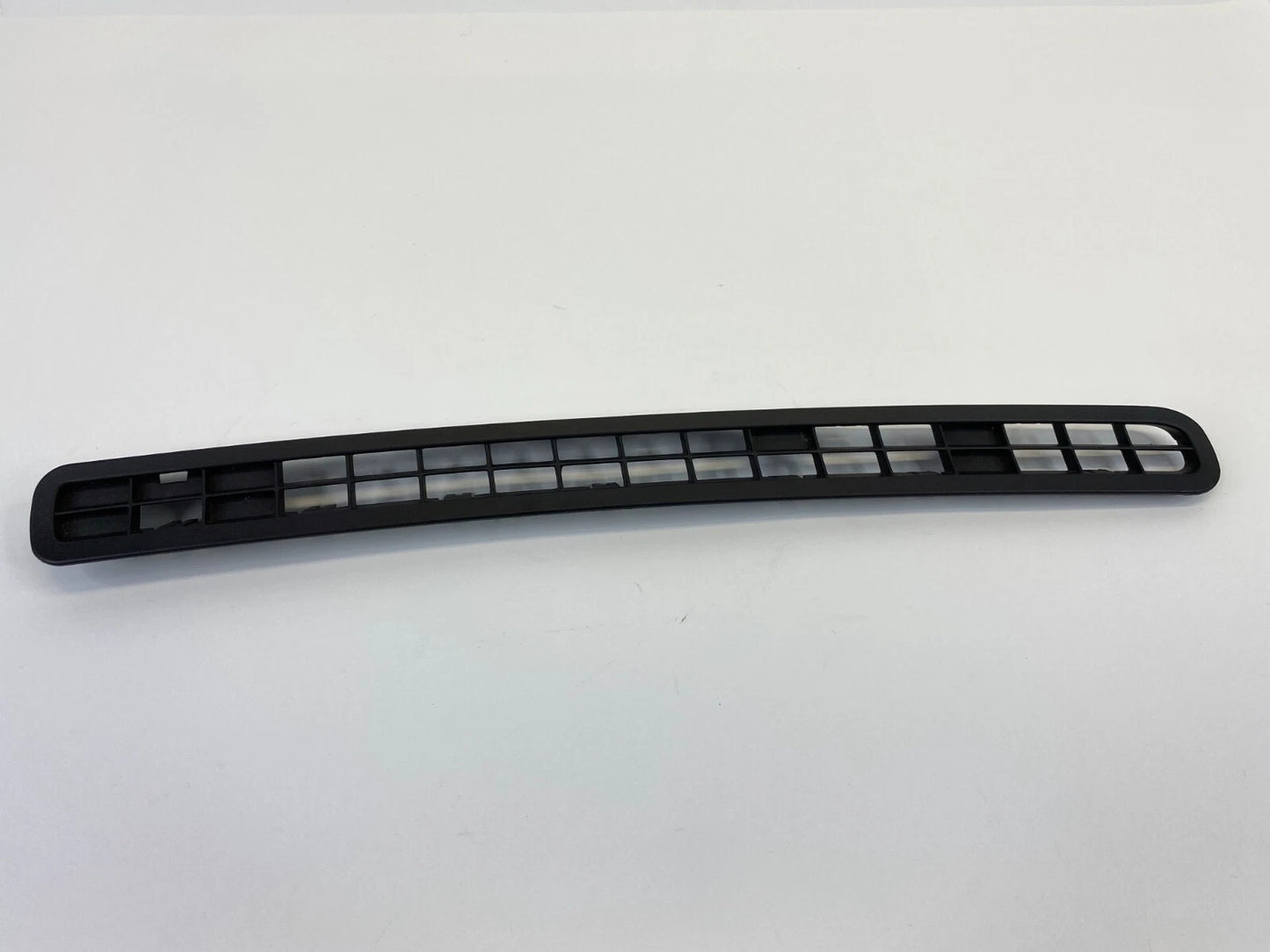 2002-2007 SATURN VUE DASH RIGHT SIDE AIR VENT DEFROST GRILLE 22712732 OEM