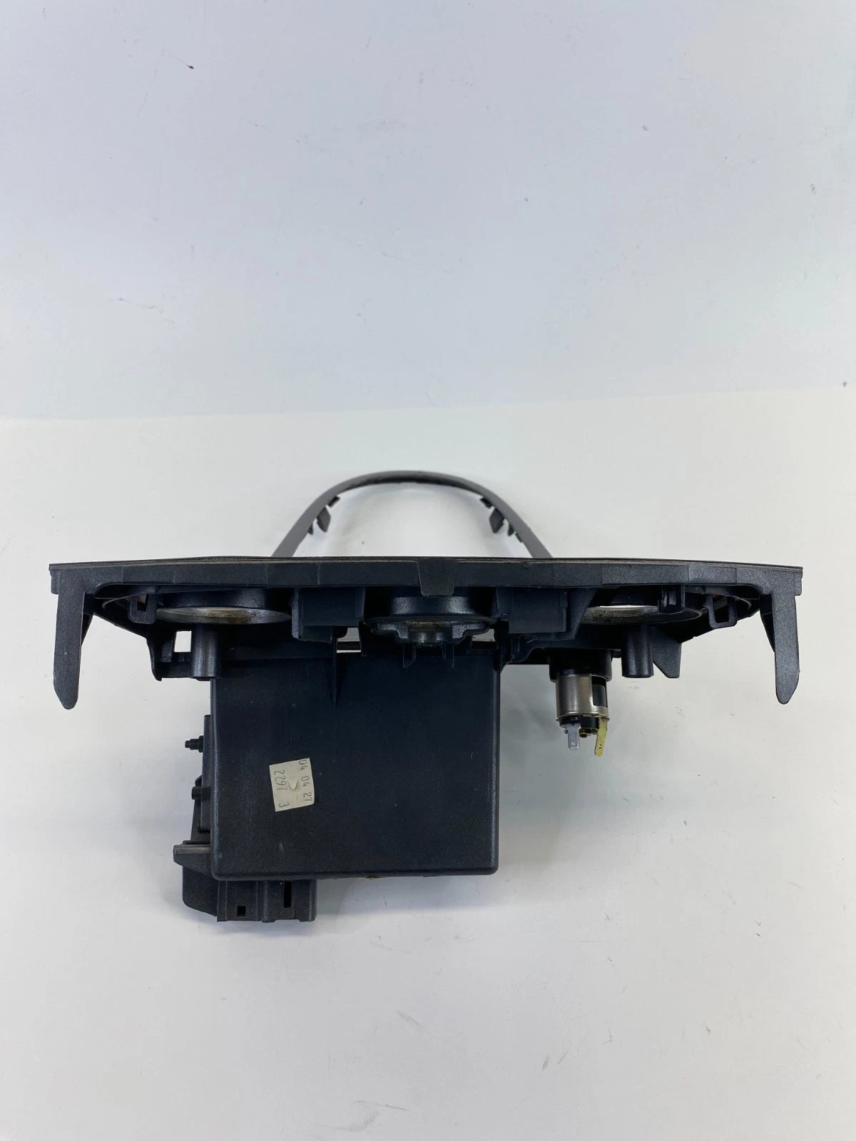 03-08 Pontiac Vibe Shifter Climate Control Trim Bezel w Storage & Power Outlet