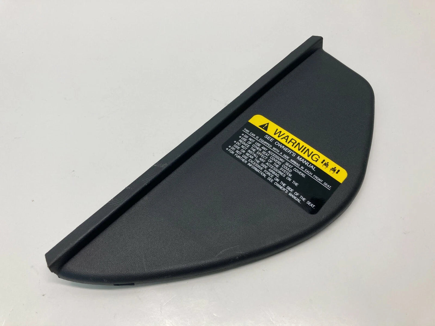 07-11 HYUNDAI ACCENT LEFT SIDE LOWER DASH COVER PAD TRIM PANEL 847161E000 OEM