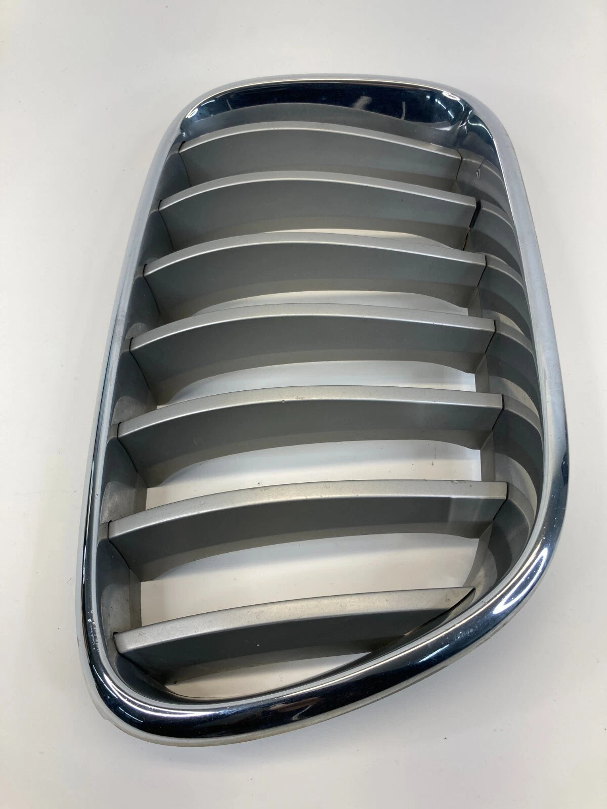 2011-2014 BMW X3 FRONT BUMPER RIGHT KIDNEY GRILL GRILLE TRIM 51-11-7-237-422