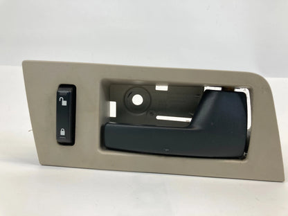 2008-2012 FORD ESCAPE FRONT RIGHT SIDE INTERIOR DOOR HANDLE 8L84-7822600-A OEM