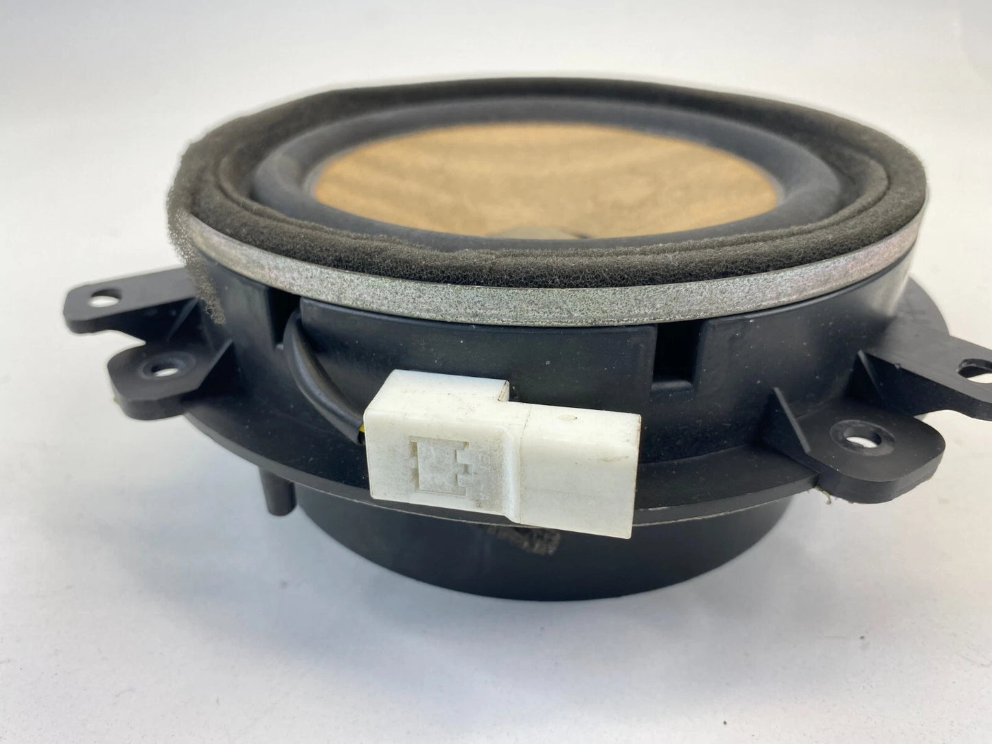 2007-2011 KIA RIO RIO5 REAR LEFT DOOR AUDIO SPEAKER UNIT ASSEMBLY OEM 963301G250