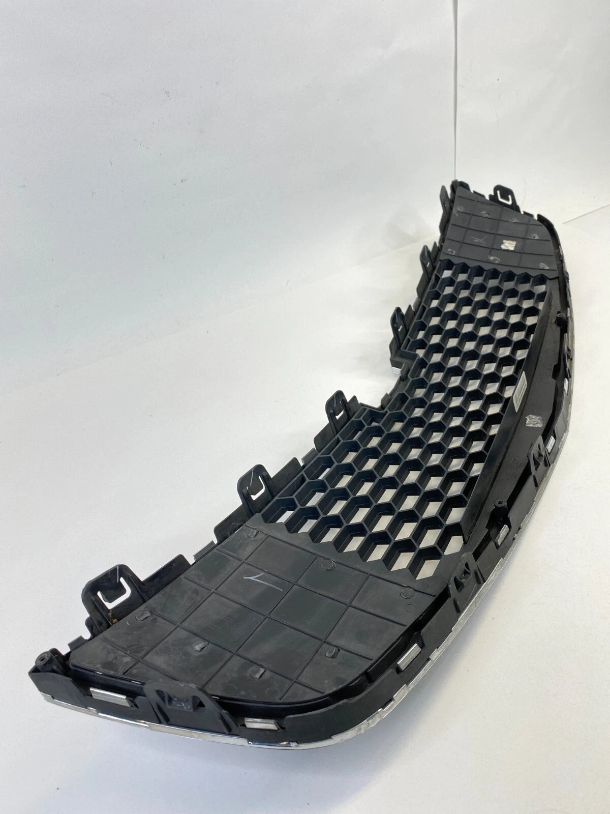 2011-2014 CHEVROLET CRUZE FRONT BUMPER LOWER GRILL GRILLE ASSY 34400-4J300 OEM