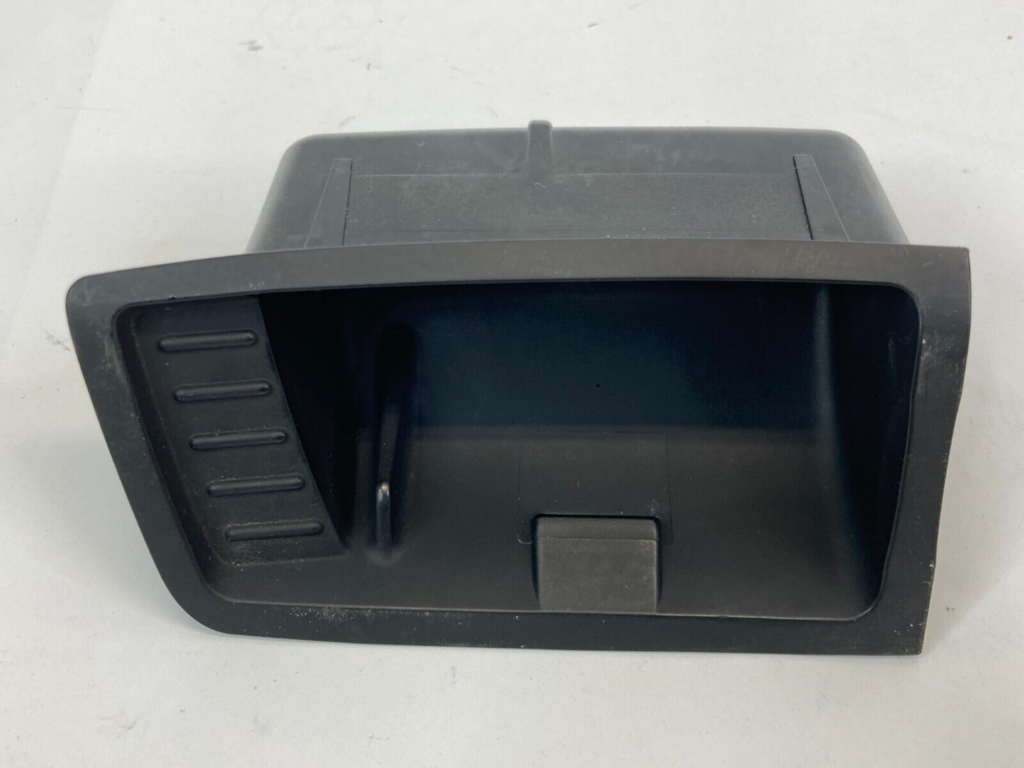 2006 BMW 325i 325xi 330i Front Center Console Storage Ashtray Insert 51167078573