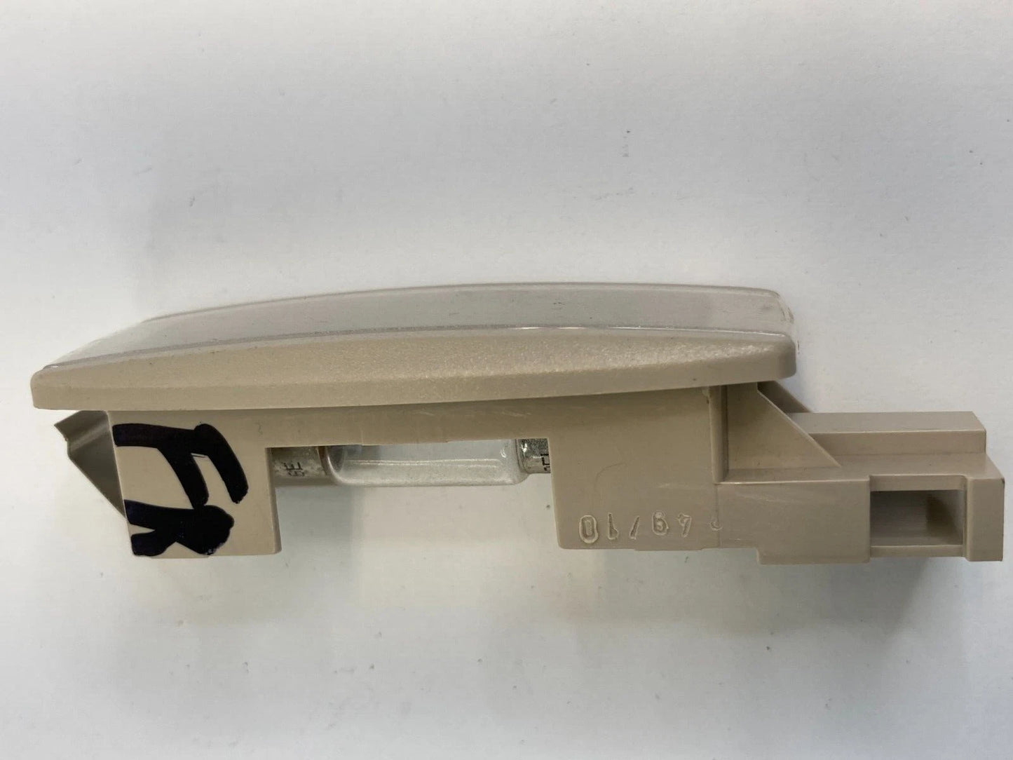 09-17 VOLKSWAGEN TIGUAN FRONT RIGHT PASSENGER VANITY MIRROR LIGHT OEM 1K0947109