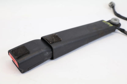2011-2013 JEEP GRAND CHEROKEE FRONT LEFT DRIVER SEAT BELT BUCKLE 2434320 OEM