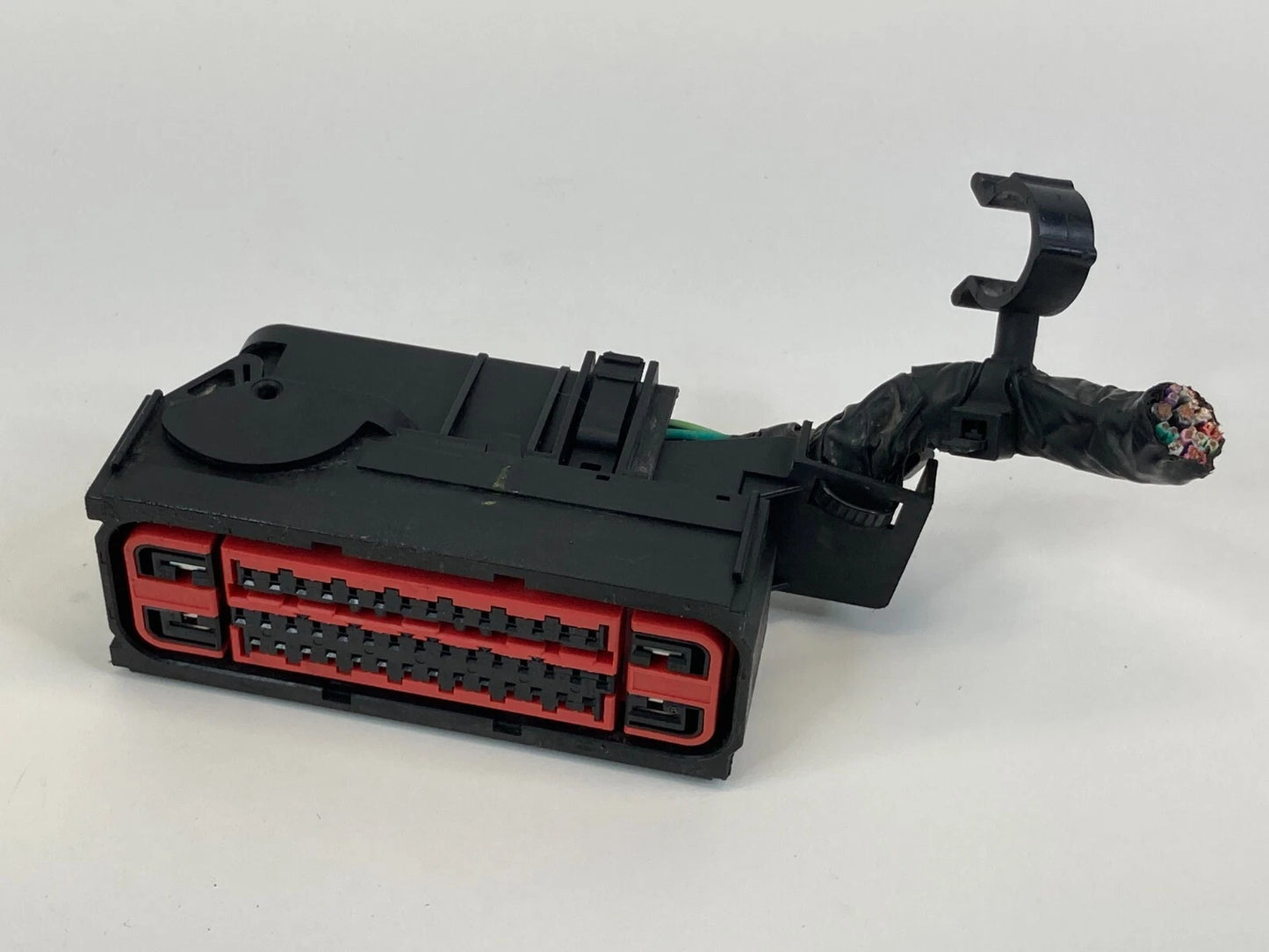 2010-2017 Jeep Patriot 2.4L AT ABS Pump Anti Lock Brake Plug Connector Relay OEM