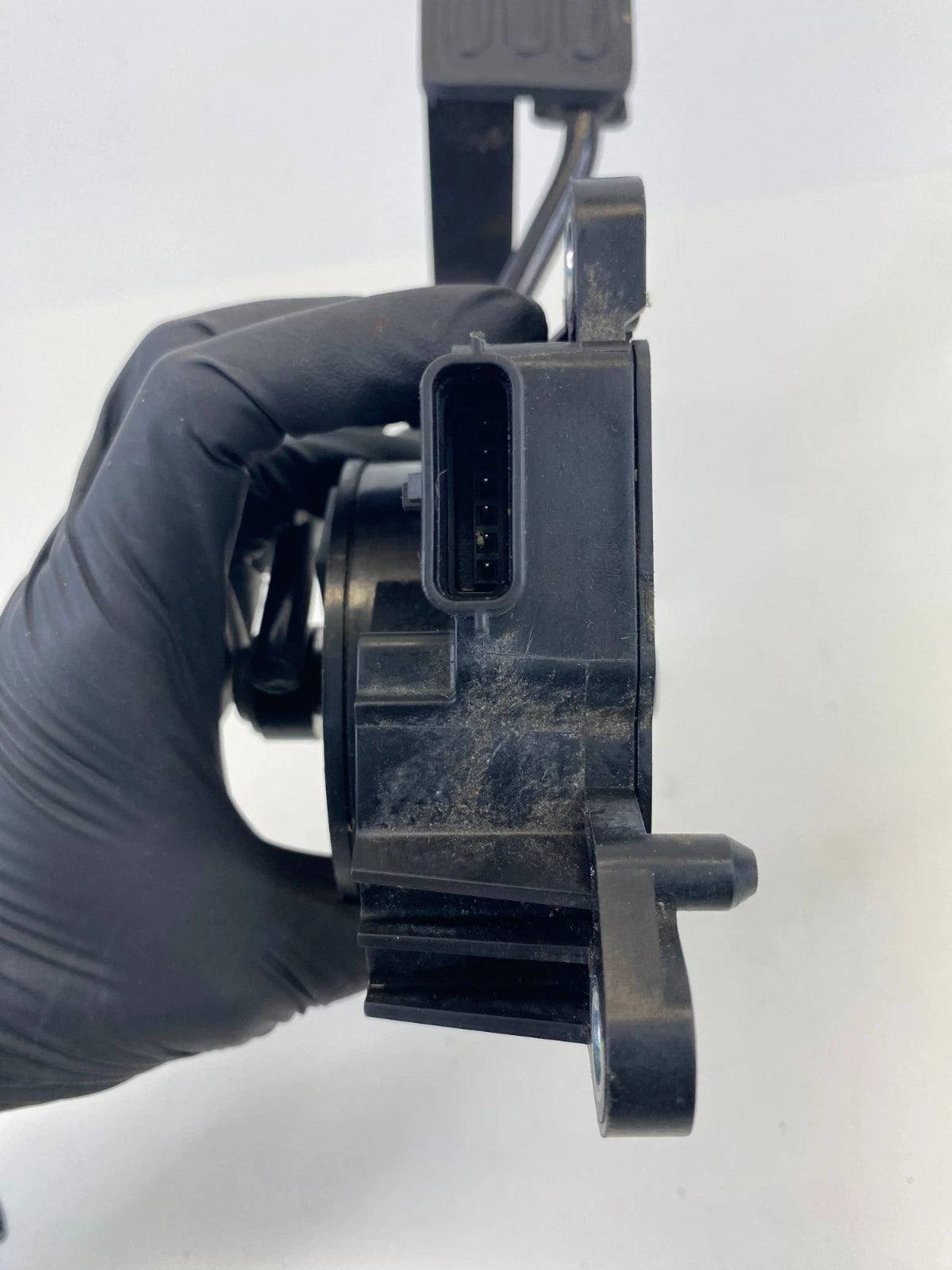 2014 2015 Nissan Rogue Select Accelerator Gas Pedal Travel Sensor Assembly OEM