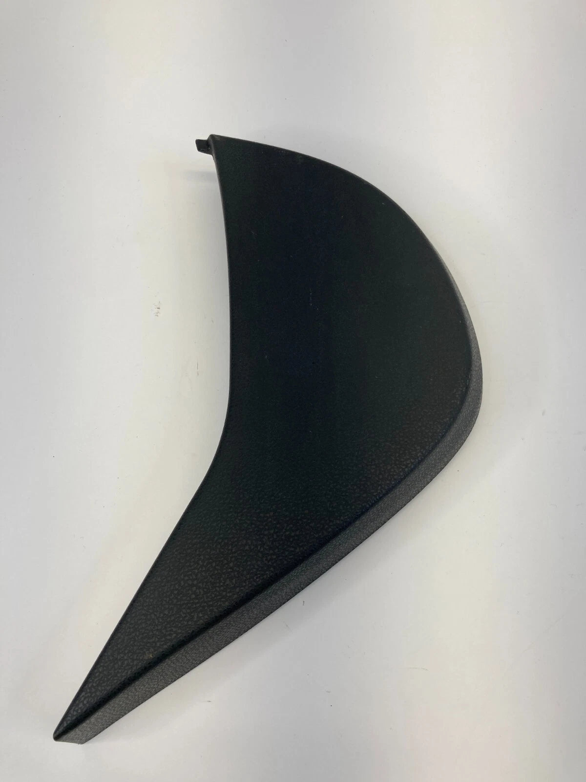 2007-2013 NISSAN ALTIMA DASH LEFT DRIVER SIDE END CAP COVER TRIM 68421-JA01A