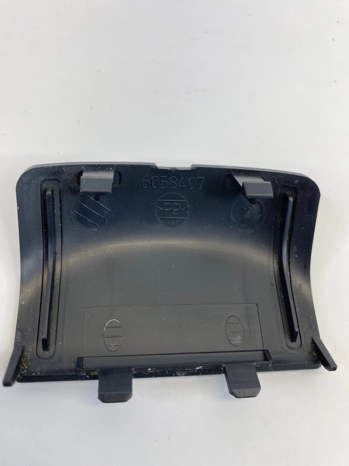 06 07 08 HONDA CIVIC SEDAN STEERING WHEEL LOWER COVER TRIM BEZEL CAP 6058407 OEM