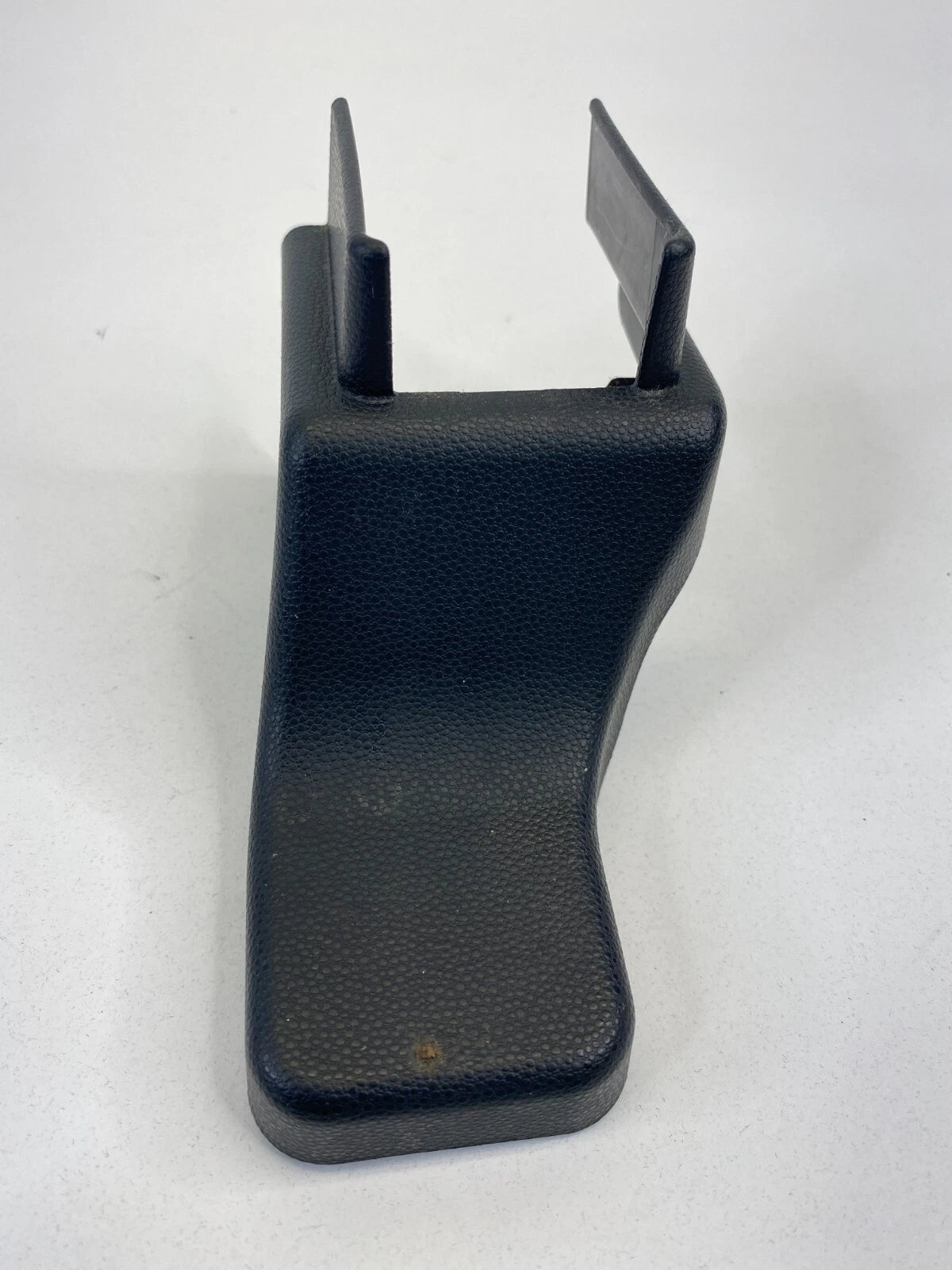 07-09 MAZDA 3 MAZDA3 SEDAN FRONT LEFT SIDE SEAT TRIM RAIL CAP COVER BN8P57042