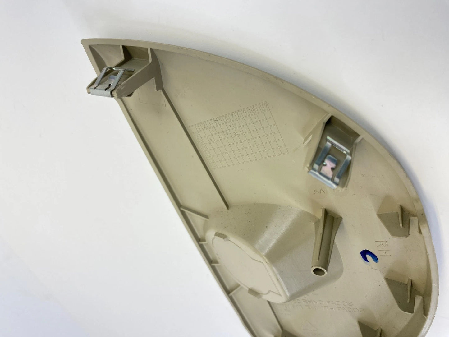 11-18 VOLVO S60 V60 DASH RIGHT PASSENGER SIDE END COVER TRIM CAP 30791680 OEM