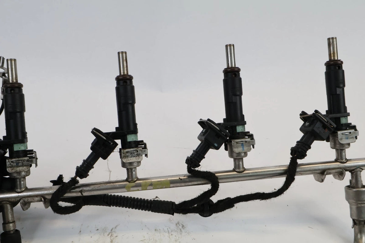 2011-2015 CHEVROLET CRUZE 1.8L FUEL INJECTORS RAIL ASSEMBLY WITH HARNESS OEM