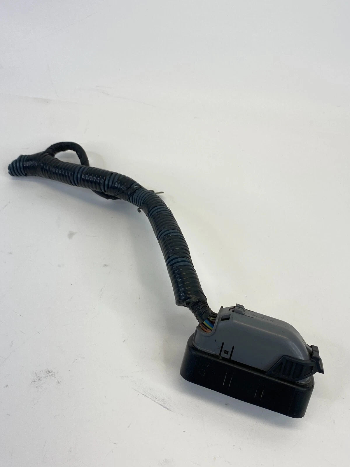2002-2004 NISSAN PATHFINDER 3.5L V6 4WD ANTI LOCK BRAKE PUMP PLUG CONNECTOR OEM