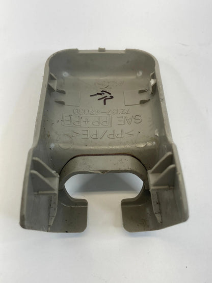 04-09 TOYOTA PRIUS FRONT RIGHT SEAT BACK TRACK END COVER CAP TRIM 72137-47030