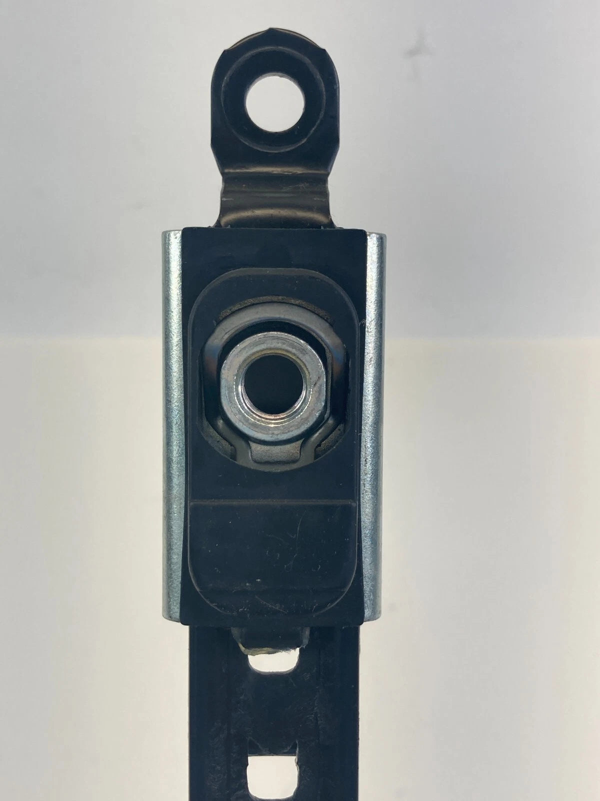 2000-2006 TOYOTA TUNDRA CREW CAB SR5 FRONT SEAT BELT HEIGHT ADJUSTER ASSEMBLY