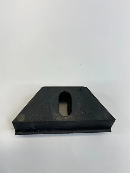 2008 2009 2010 PONTIAC G6 BATTERY HOLD DOWN BOLT RETAINER 14005061 OEM
