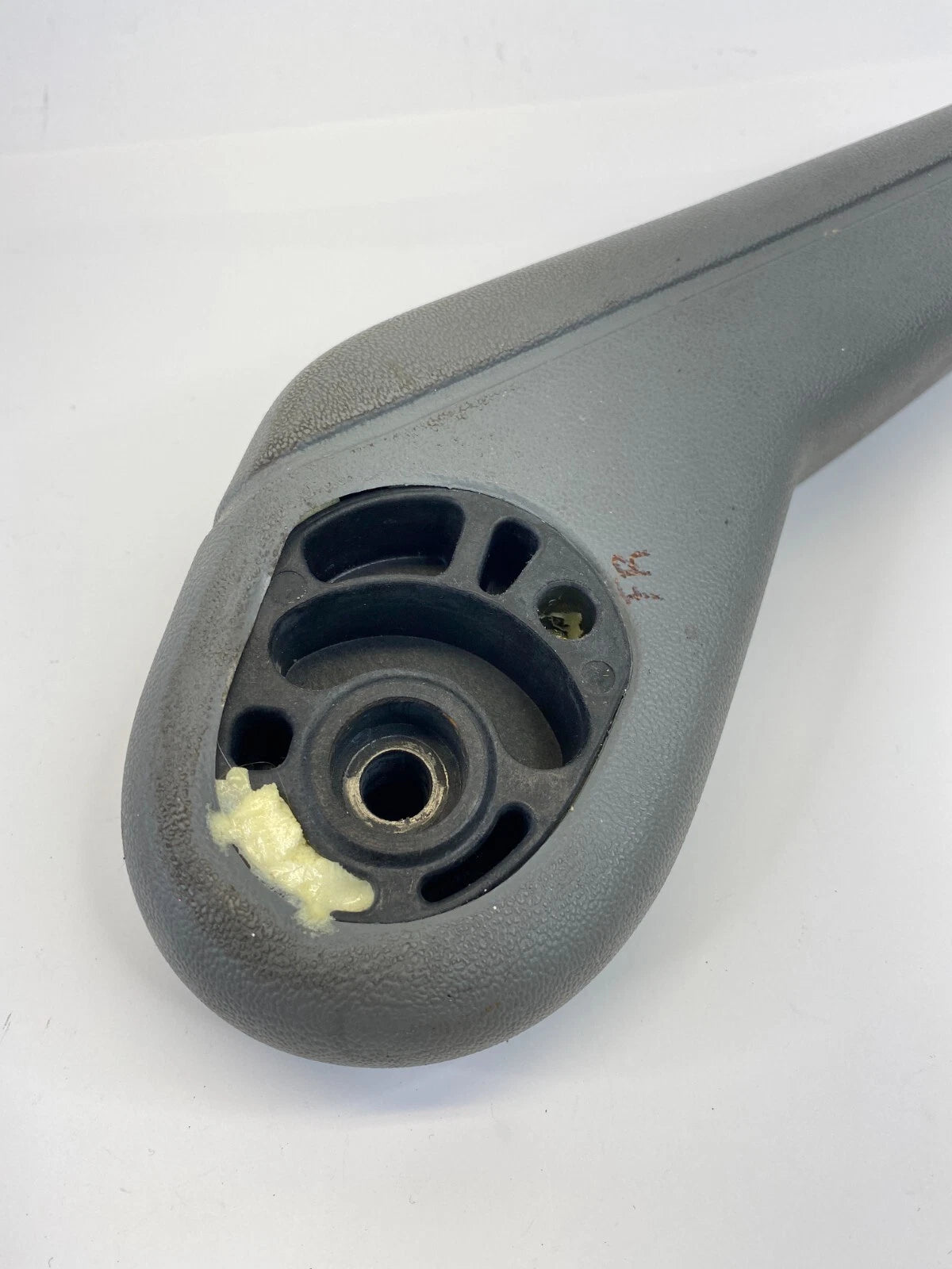 2009 2010 VOLKSWAGEN ROUTAN FRONT RIGHT PASSENGER SIDE SEAT ARMREST ARM REST