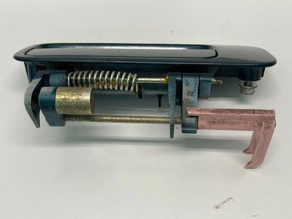 97 98 99 00 01 LEXUS ES300 REAR RIGHT SIDE EXTERIOR OUTER DOOR HANDLE ASSEMBLY