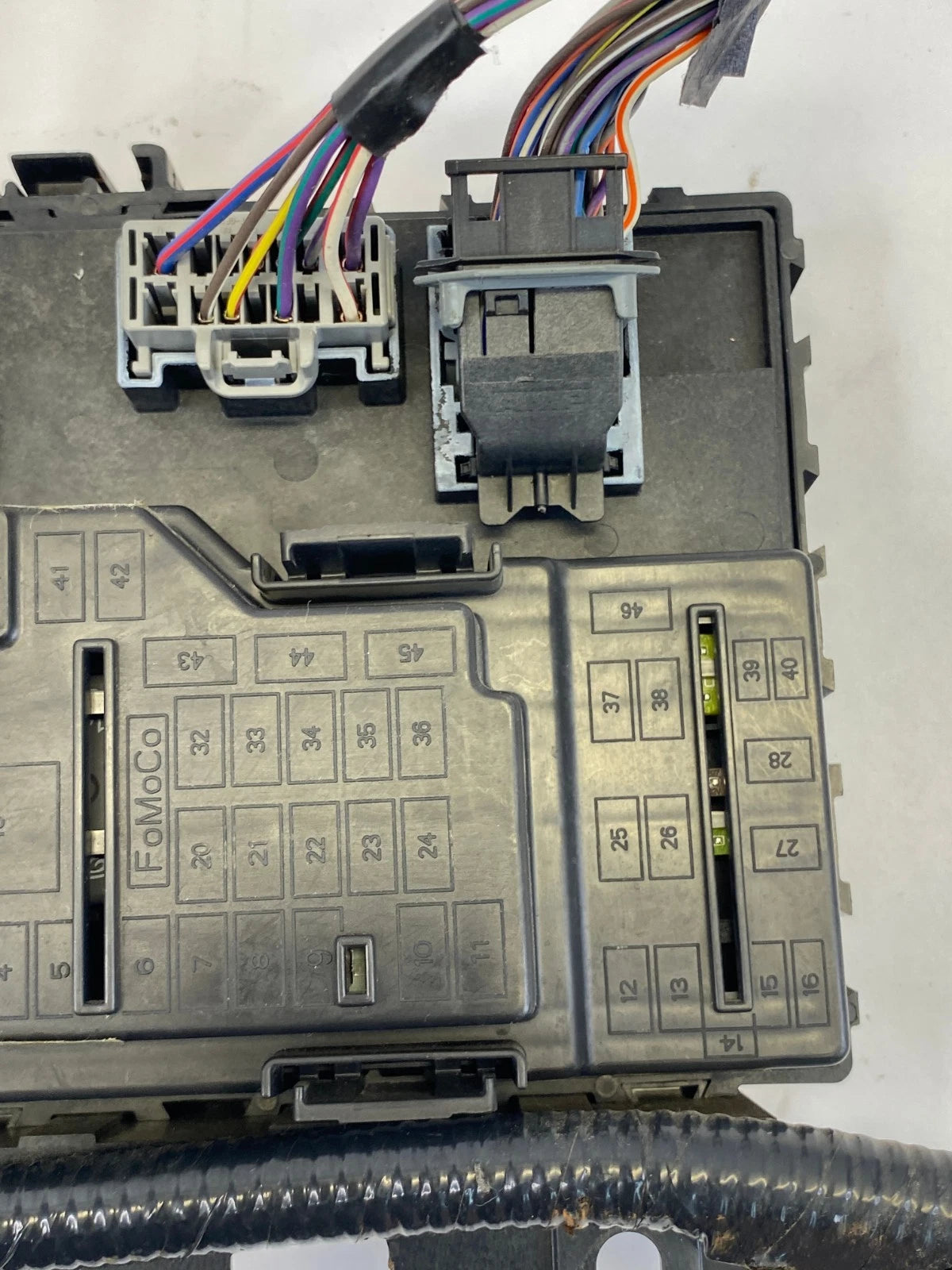 2008 2009 FORD ESCAPE INTERIOR FUSE BOX UNIT SJB FRONT OEM FACTORY 8L8T-15604-AL