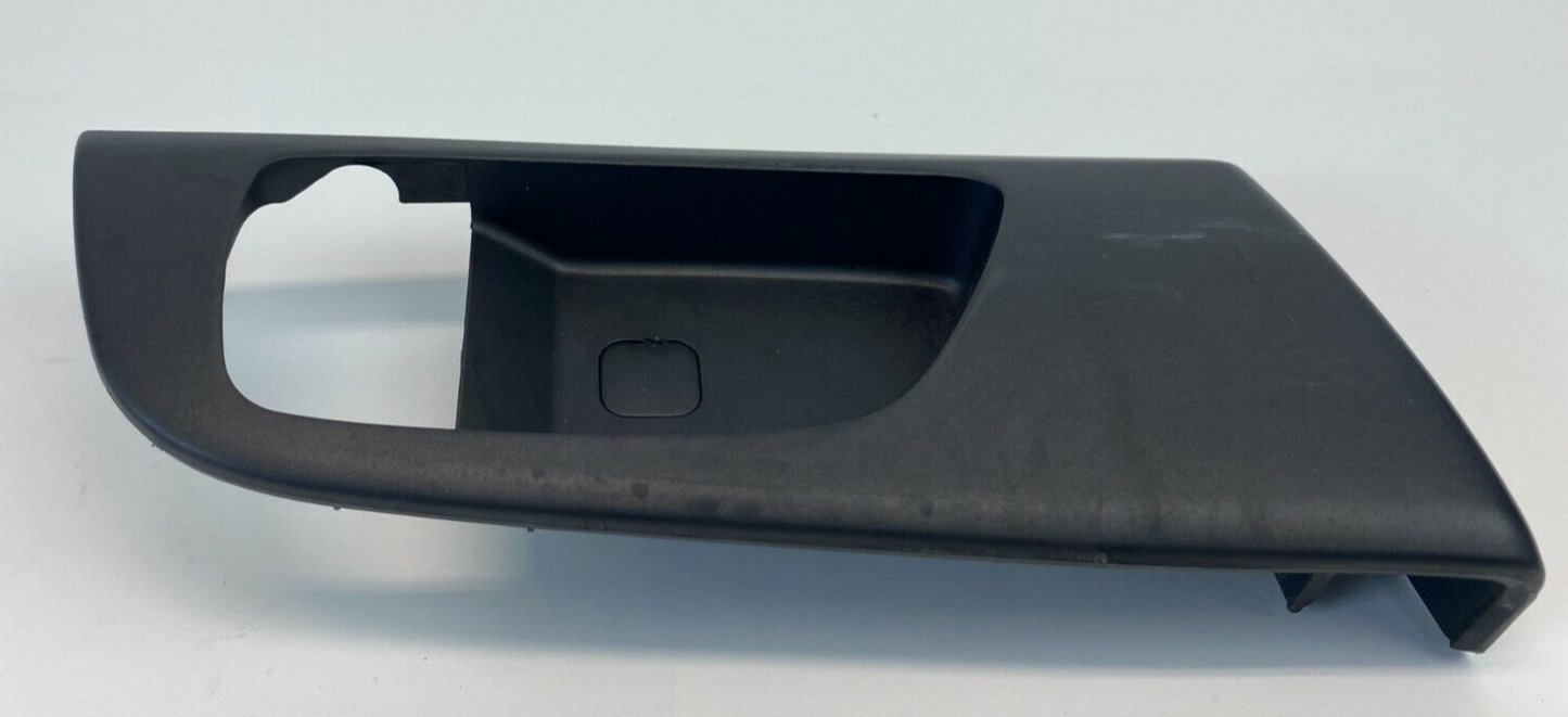 06-08 Kia Optima Rear Left Side Inner Door Handle Cover Trim Bezel 836112G000