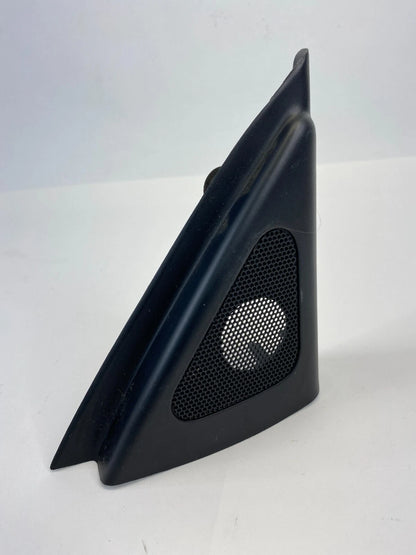07-10 HYUNDAI ELANTRA FRONT RIGHT SIDE CORNER TWEETER COVER TRIM 87661-2H020 OEM