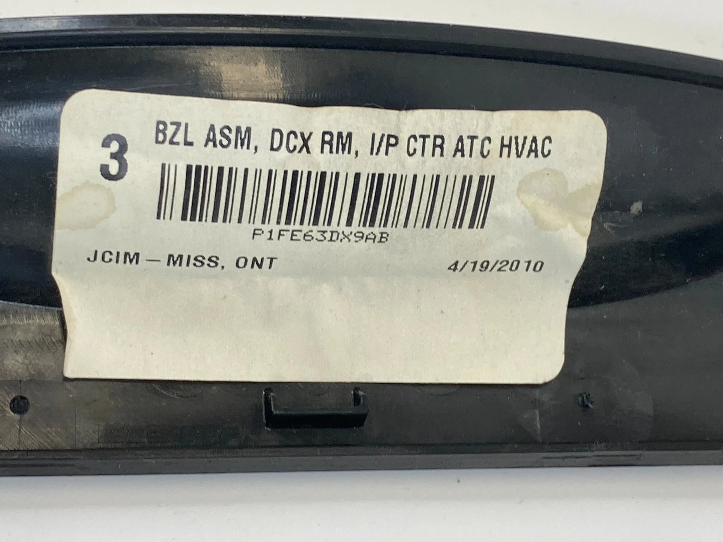 2009-2014 VOLKSWAGEN ROUTAN CLIMATE CONTROL COVER TRIM BEZEL P1FE63DX9AB OEM