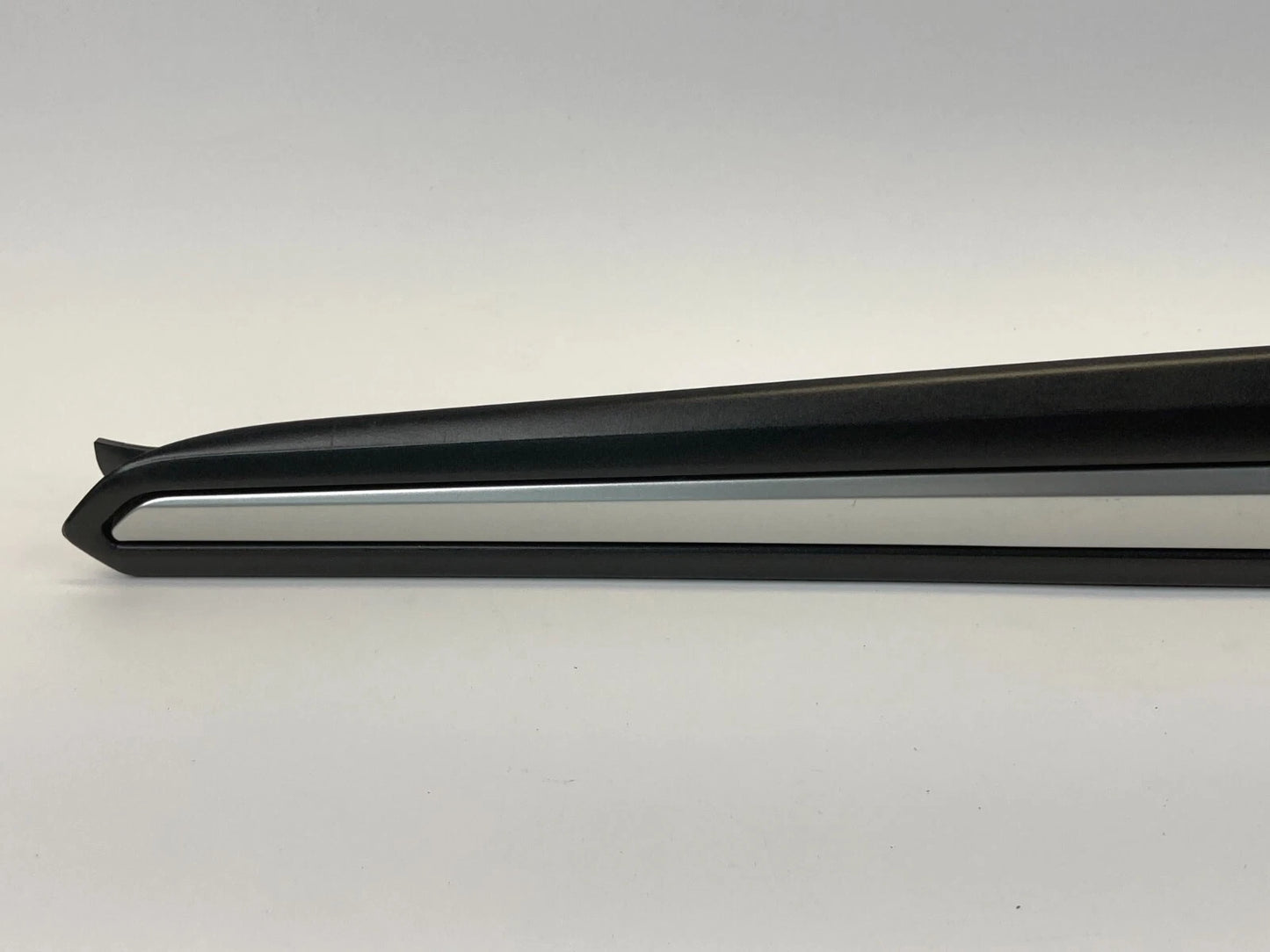 2017-2020 FORD FUSION REAR LEFT BACK SIDE INTERIOR DOOR HANDLE W/ TWEETER OEM