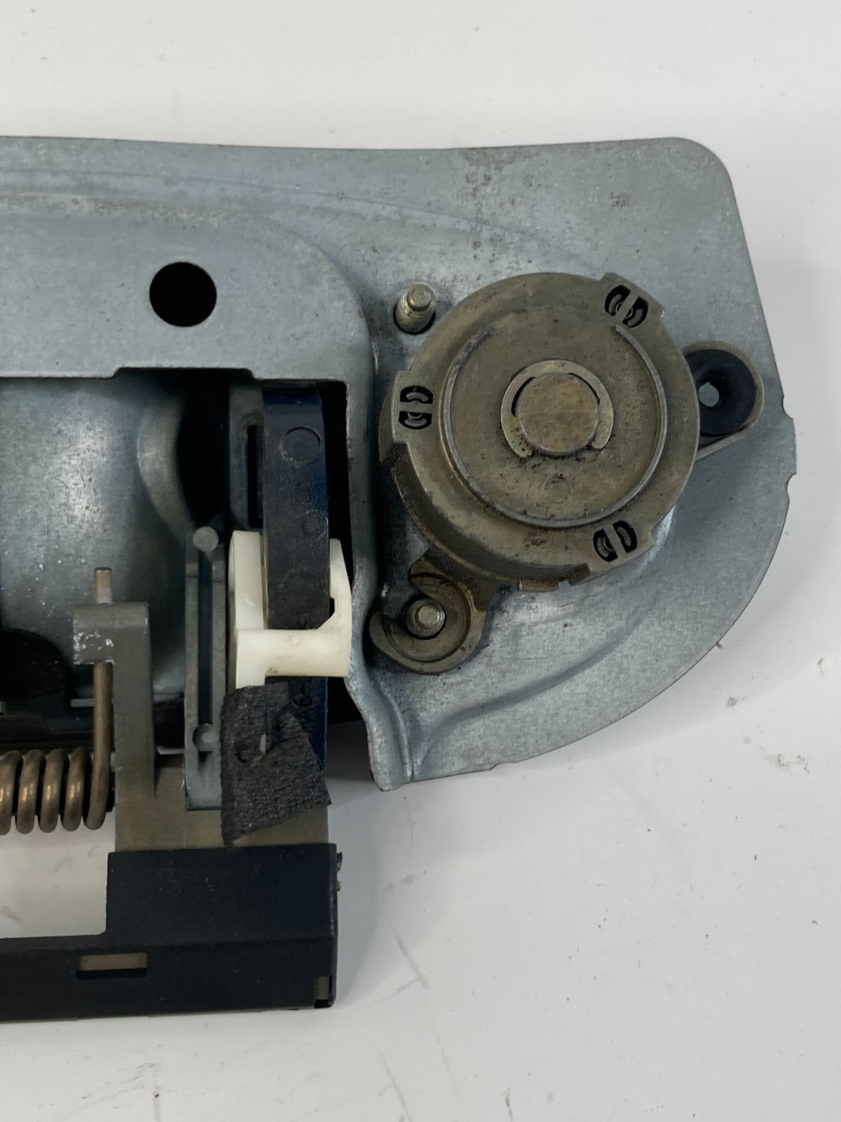 2006-2011 Saab 9-3 Front Left Driver Side Exterior Door Handle Assembly 12803360