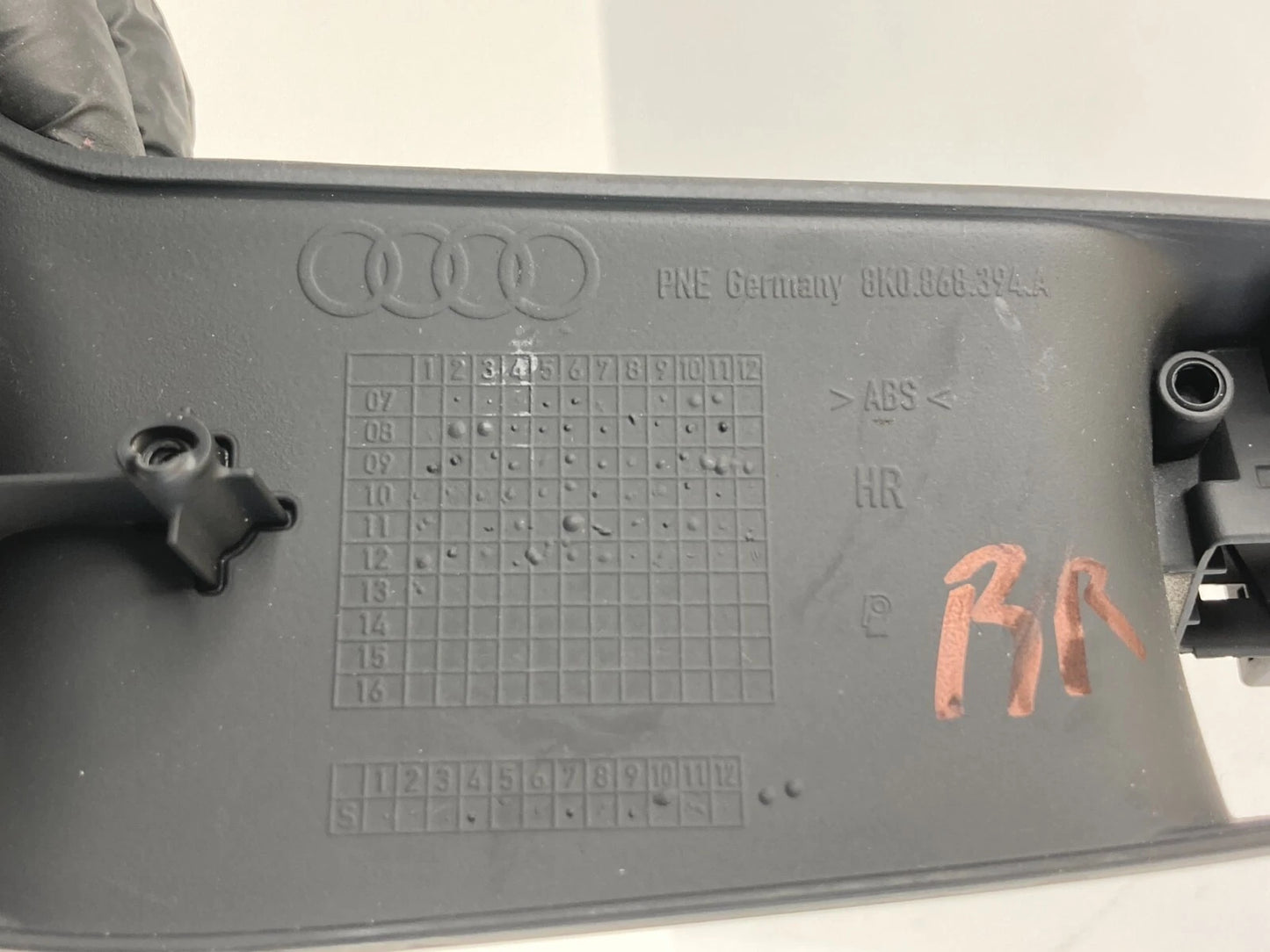2009-2016 AUDI A4 REAR RIGHT SIDE DOOR WINDOW SWITCH BEZEL PANEL 8K0-868-394-A
