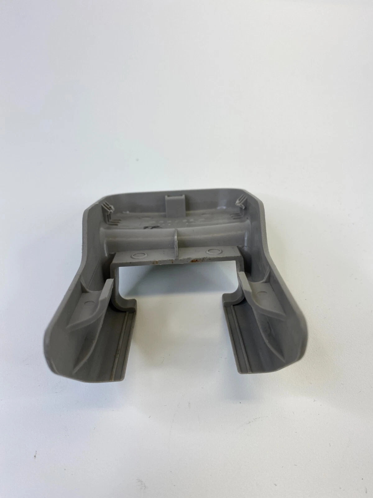2002 2003 LEXUS ES300 FRONT RIGHT PASSENGER SIDE SEAT TRACK END COVER CAP OEM