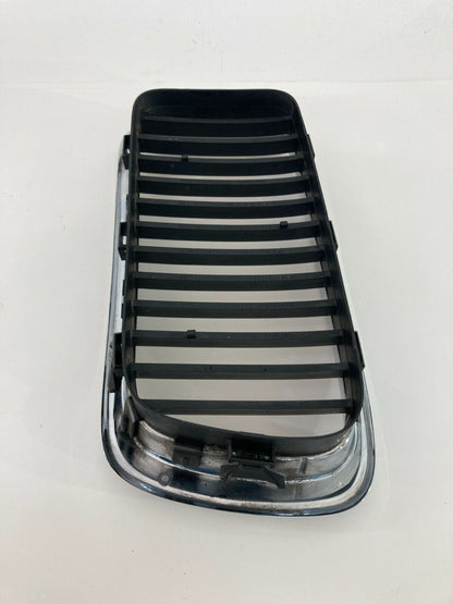 1995-1998 BMW 740i 740iL Front Bumper Right Grill Grille 51-13-8125812 OEM