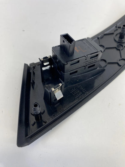 2006 2007 BMW 530XI REAR LEFT DOOR POWER WINDOW SWITCH W/ BEZEL COVER 6951966AI