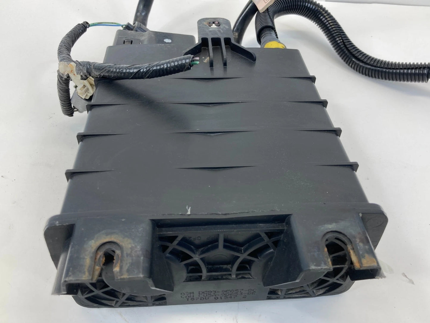 2013-2019 FORD ESCAPE FUEL VAPOR CHARCOAL CANISTER ASSY DG93-9E857-B OEM