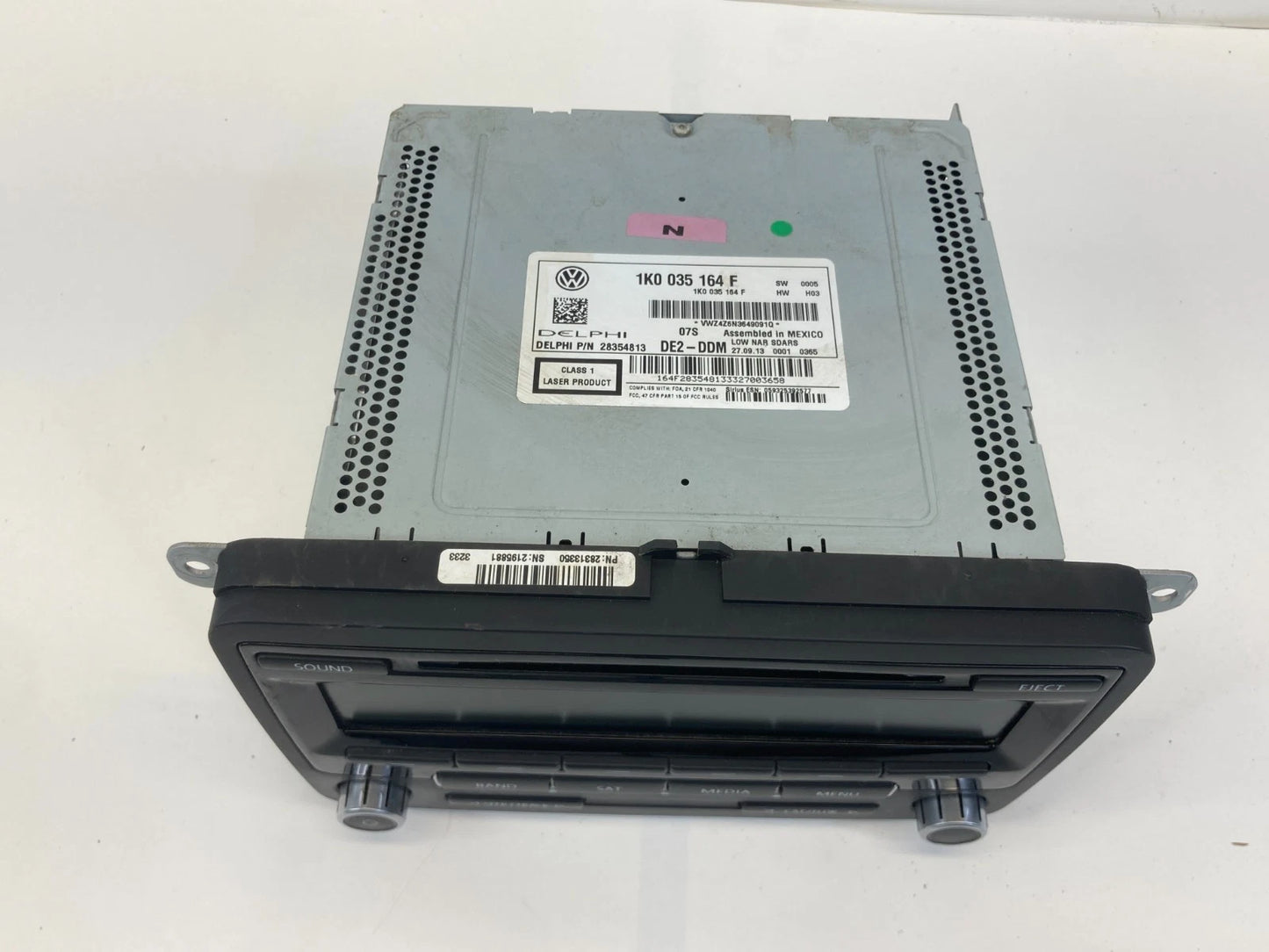 2012-2015 VW VOLKSWAGEN JETTA AM/FM RADIO RECEIVER CD DISC PLAYER 1K0-035-164