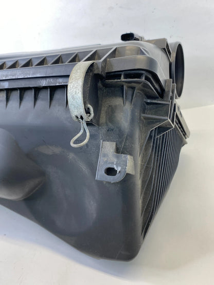 2005-2023 TOYOTA TACOMA 2.7L AIR INTAKE FILTER BOX ASSEMBLY 17705-0C120 OEM