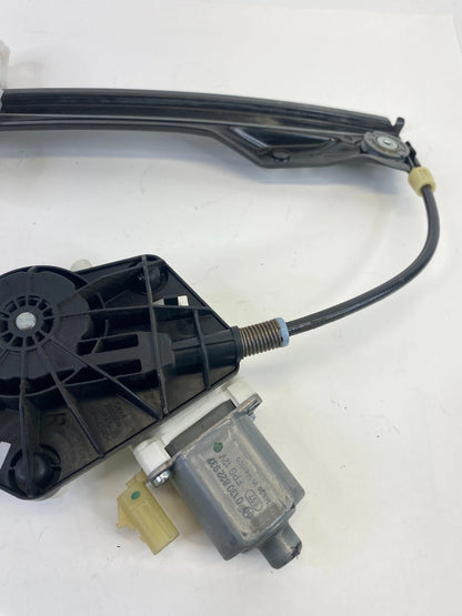 2015-2017 CHRYSLER 200 REAR RIGHT POWER WINDOW MOTOR AND REGULATOR 3035783A OEM
